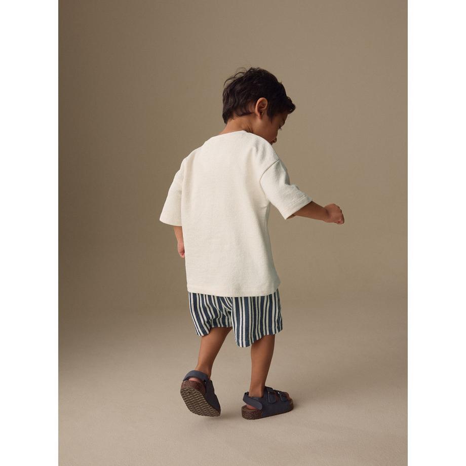 Next  Set: top e shorts 