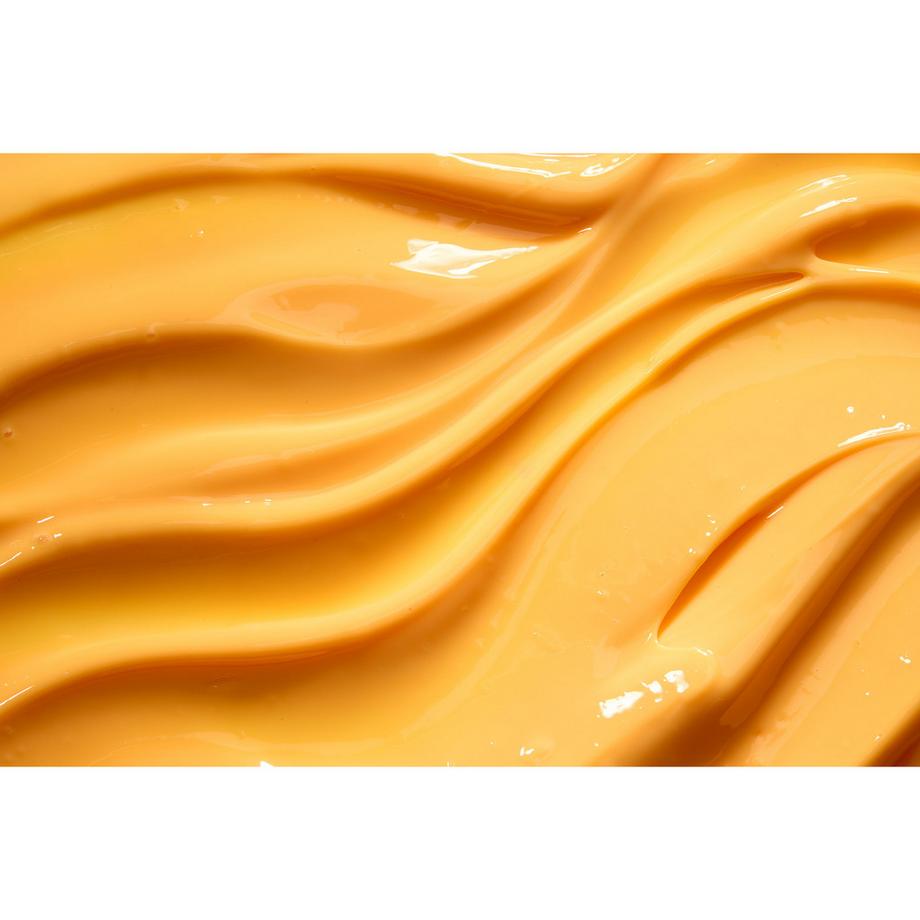 The Body Shop  Born Lippy Peach Ice Tea 