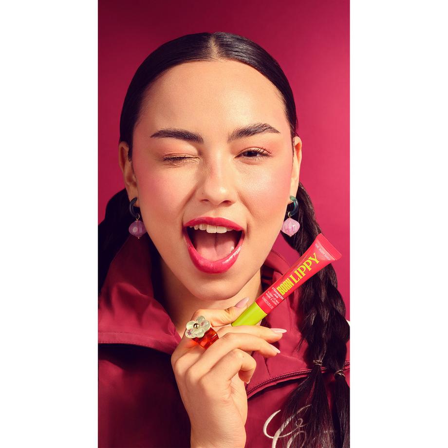The Body Shop  Born Lippy Strawberry 