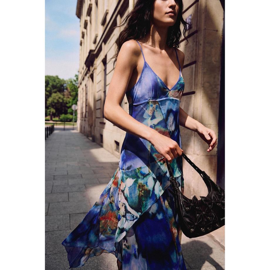 Desigual   