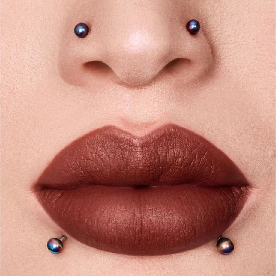 Martine  Velours Lipstick 