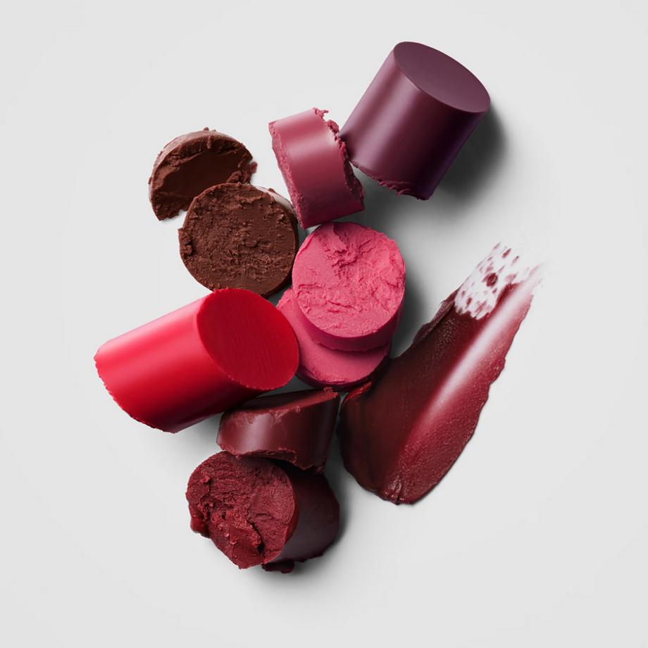 r.e.m.beauty  Blur Butter - Balsamo labbra effetto sfumato 