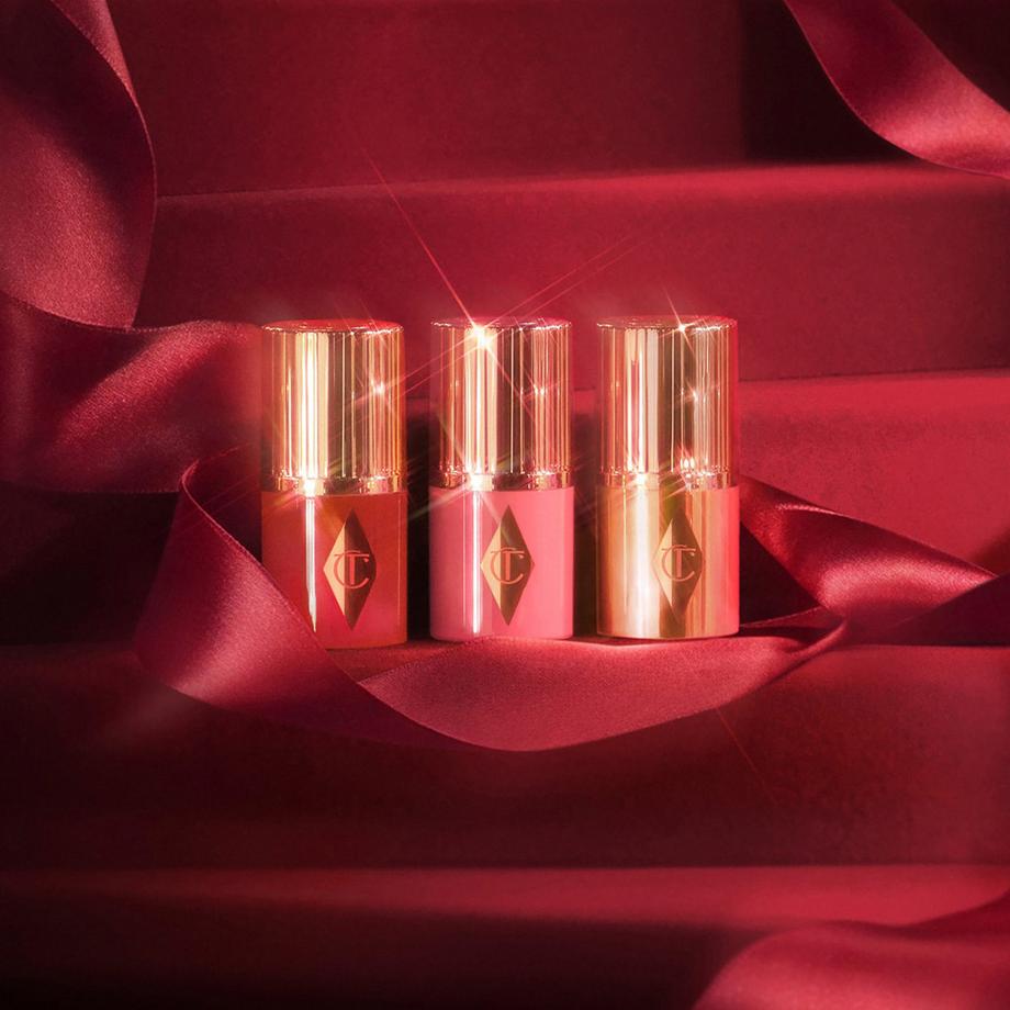 CHARLOTTE TILBURY  Unreal Blush Glow Mini Trio - Set trio per le labbra 
