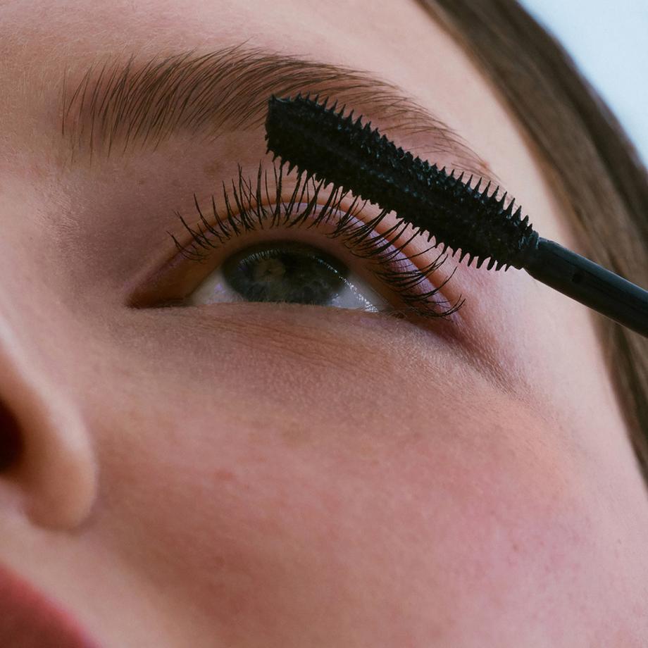 KOSAS  Soulgazer - Mascara aux peptides allongeant et liftant 