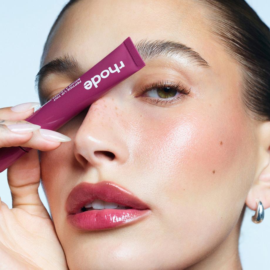 RHODE  Peptide Lip Tint - Trattamento labbra colorato nutriente 