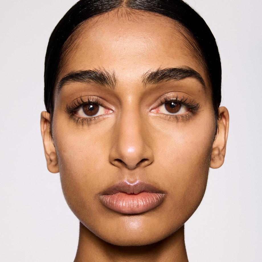 MAC Cosmetics  Glow Play Bouncy Highlighter 