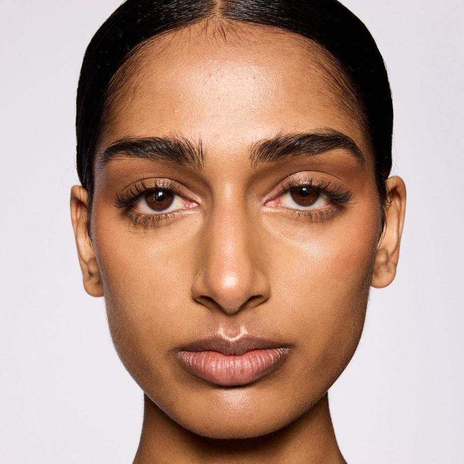 MAC Cosmetics  Glow Play Bouncy Highlighter 