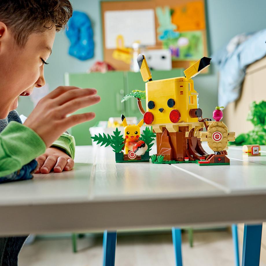 LEGO®  72164 SMART Play™: La casa dell’allenamento di Pikachu 