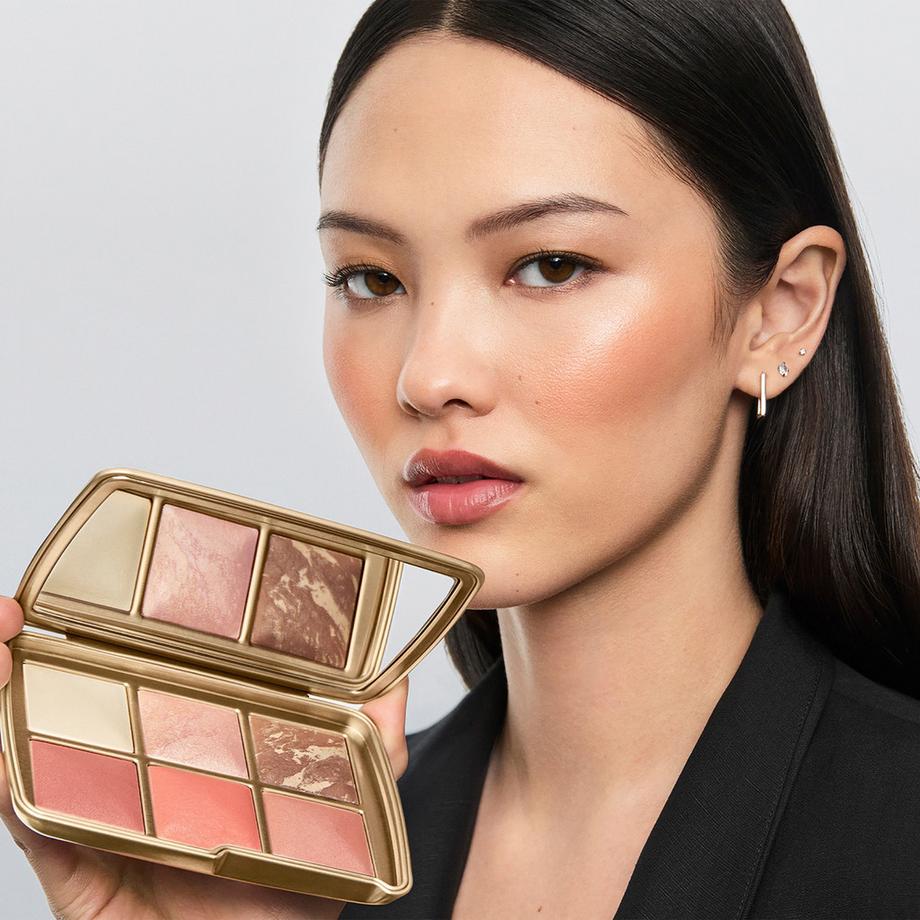 HOURGLASS  Ambient Lighting Edit Unlocked - Palette Teint 