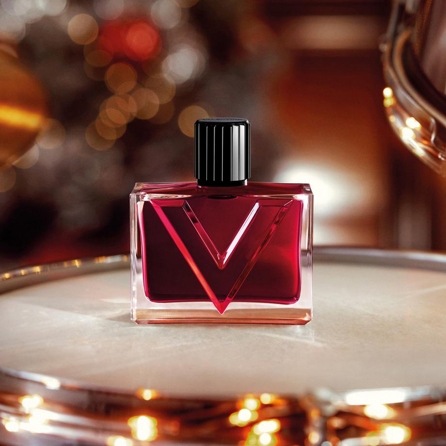 VALENTINO   