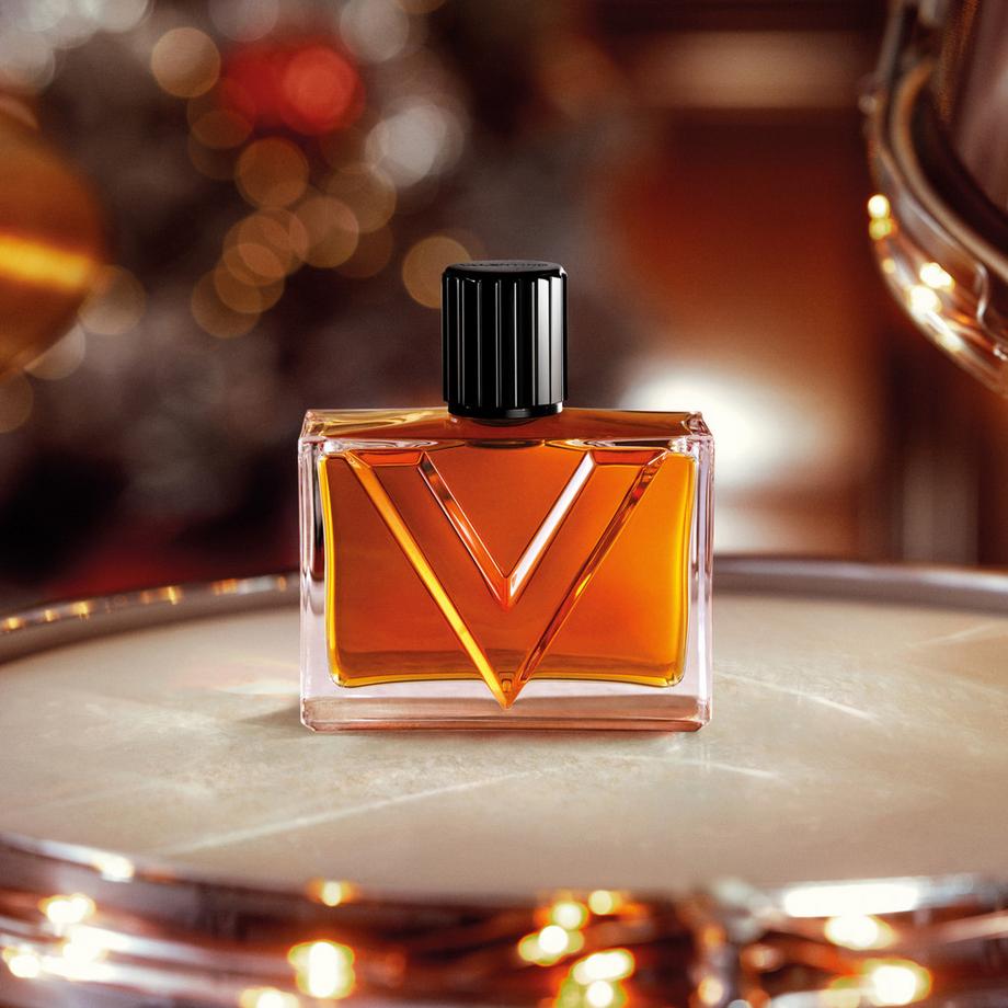 VALENTINO   