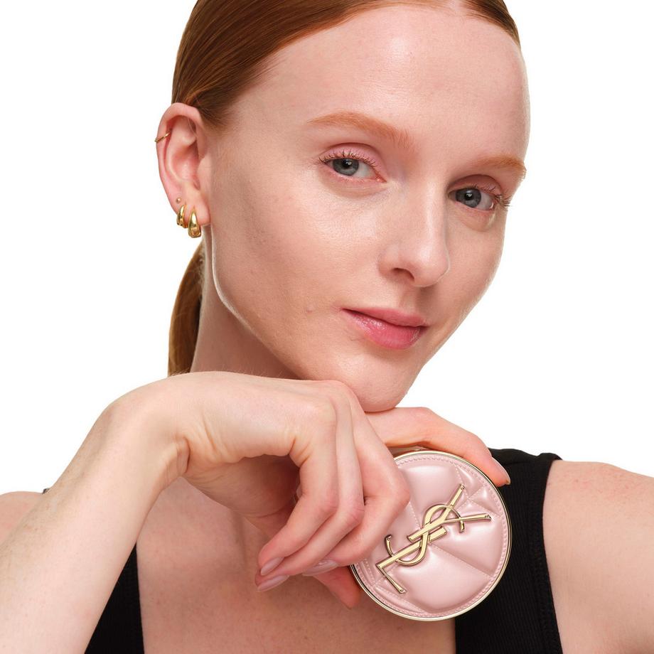 YSL  Skin Affair Soft Glow Cushion Foundation 