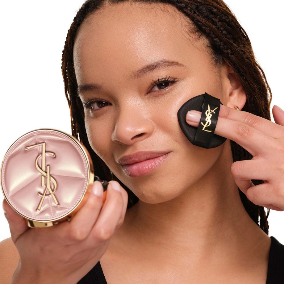 YSL  Skin Affair Soft Glow Cushion Foundation 