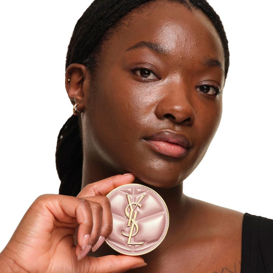 YSL  Skin Affair Soft Glow Cushion Foundation 