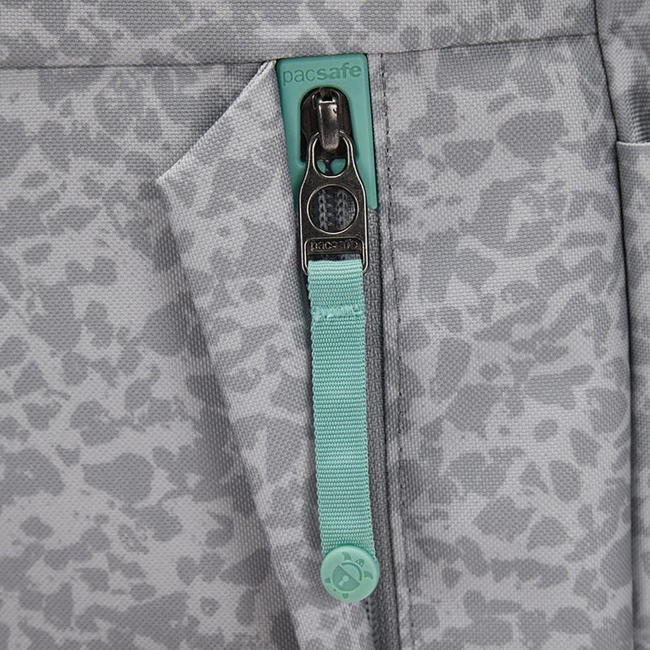 pacsafe Sac à dos Pacsafe GO 15L backpack 