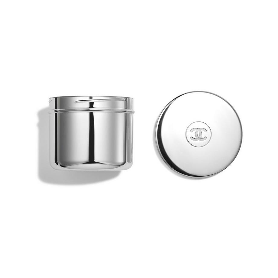 CREMA ILLUMINANTE, UNIFORMANTE E LENITIVA 