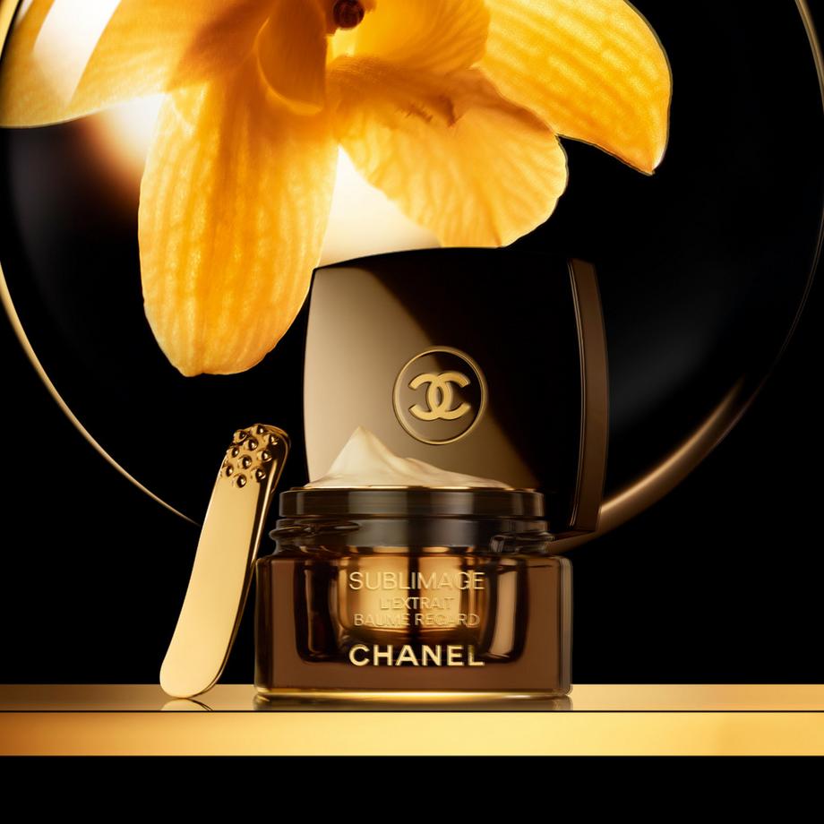 CHANEL  SUBLIMAGE L'EXTRAIT BAUME REGARD  ⁠   BAUME REGARD ULTIME : RÉGÉNÈRE ET RÉPARE 