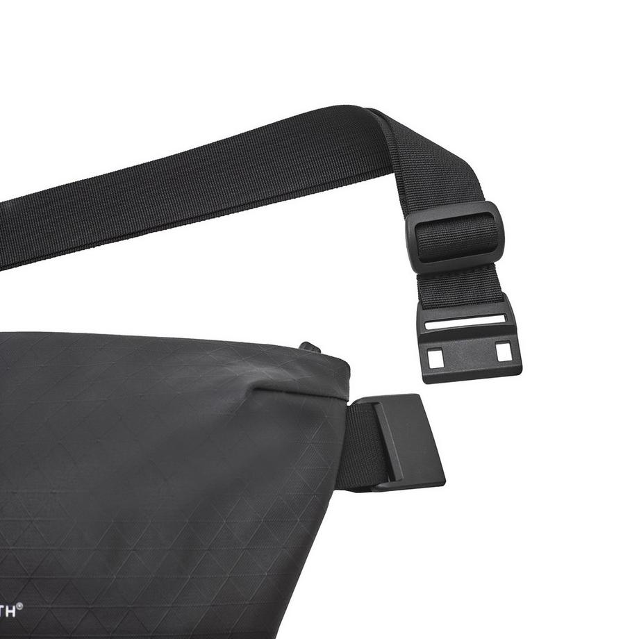 GROUNDTRUTH RIKR 2.5L Crossbody Sling  
