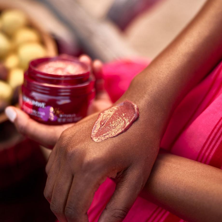 RITUALS  Uukumwe Collection Warming Body Scrub  