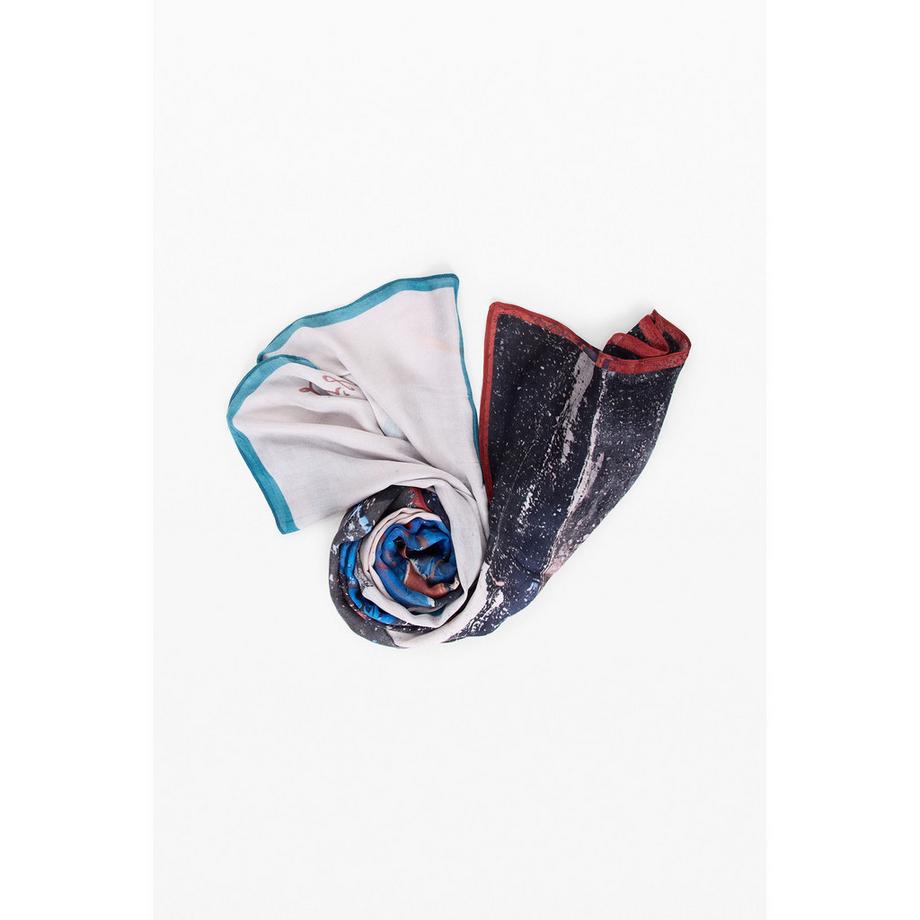Desigual   