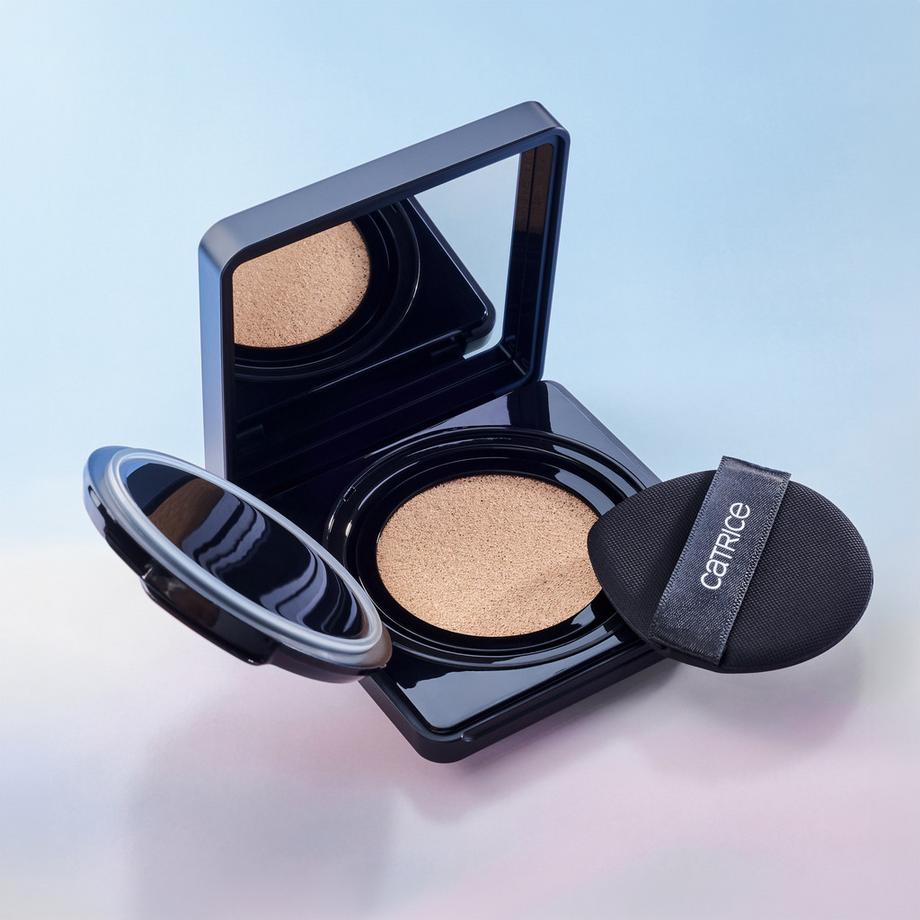 CATRICE  Invisible Cover Cushion Foundation 