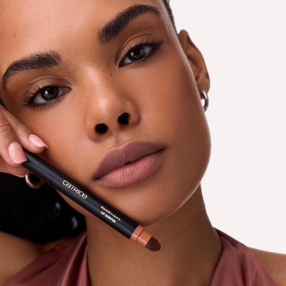 CATRICE  Blur-Real Lip Shaper 