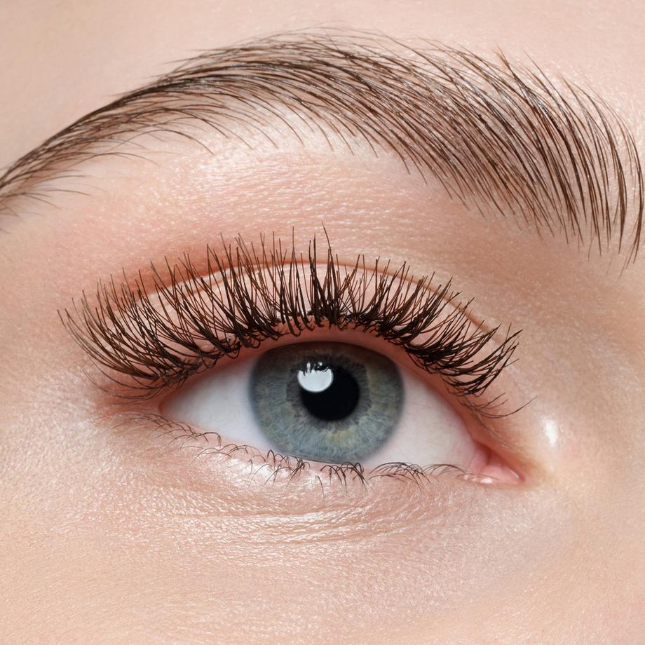 CATRICE  Faked Brown Cluster Lashes faux cils en grappes 