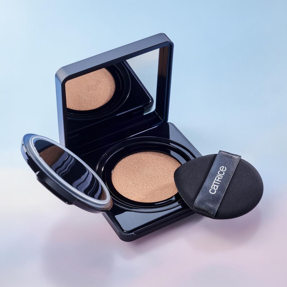 CATRICE  Invisible Cover Cushion Foundation 