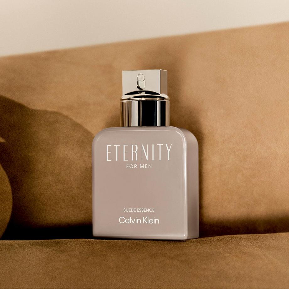 Calvin Klein  Eternity for Men Suede Essence Parfum  