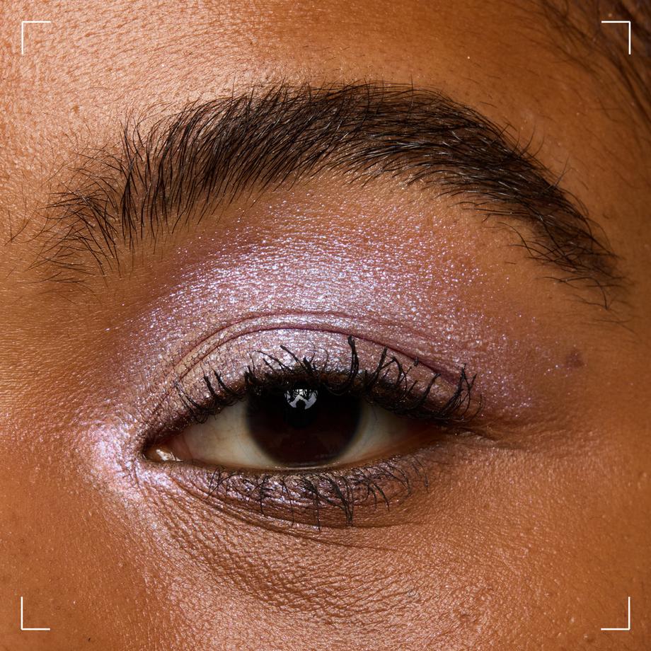 NYX-PROFESSIONAL-MAKEUP  Lid Lingerie Cream Eye Pigment Lidschatten 