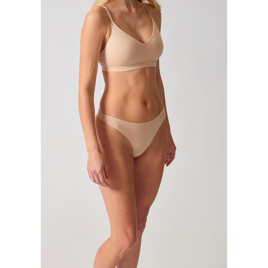 Skiny  String 