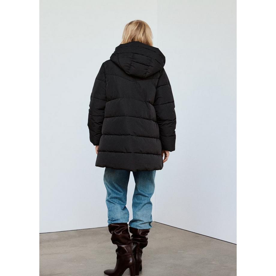 MANGO Anorak imbottito Tokyo con cappuccio  