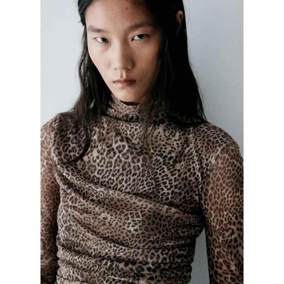 MANGO Betty T-shirt maniche lunghe con stampa leopardo  