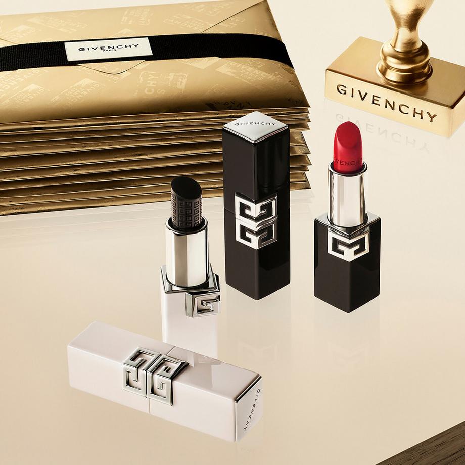 GIVENCHY Cofanetto Le Rouge - Rossetto, mini balsamo labbra e pouch dorata  