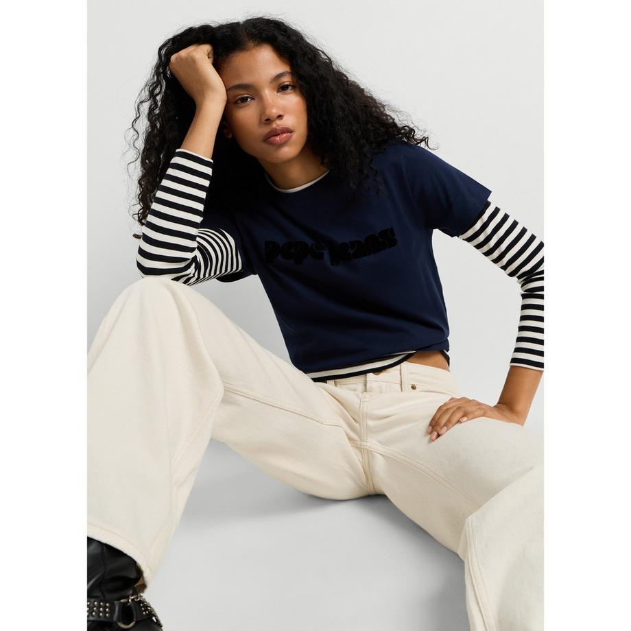 Pepe Jeans London T-shirt logo con maniche sovrapposte a righe  