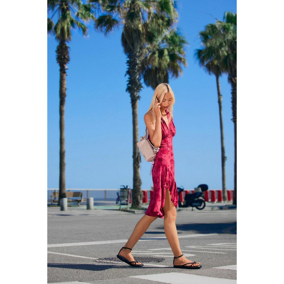 Desigual Halterneck-Kleid mit asymmetrischem Saum  