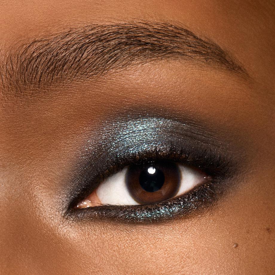MAC Cosmetics  Smoke + Ice Eye Shadow Duo 