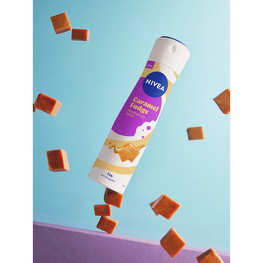 NIVEA  Deodorante Spray Donna Caramel Fudge 