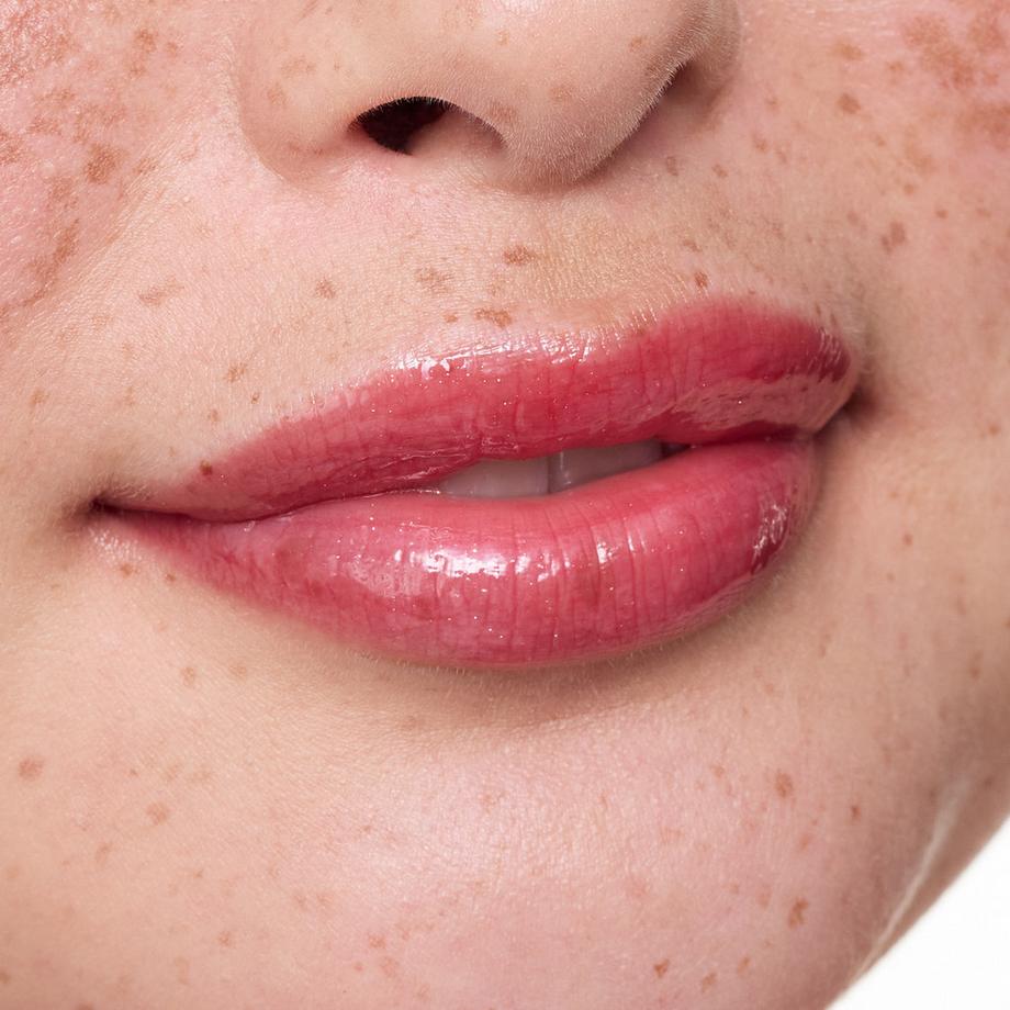 essence  hydra kiss LIP OIL huile à lèvres 