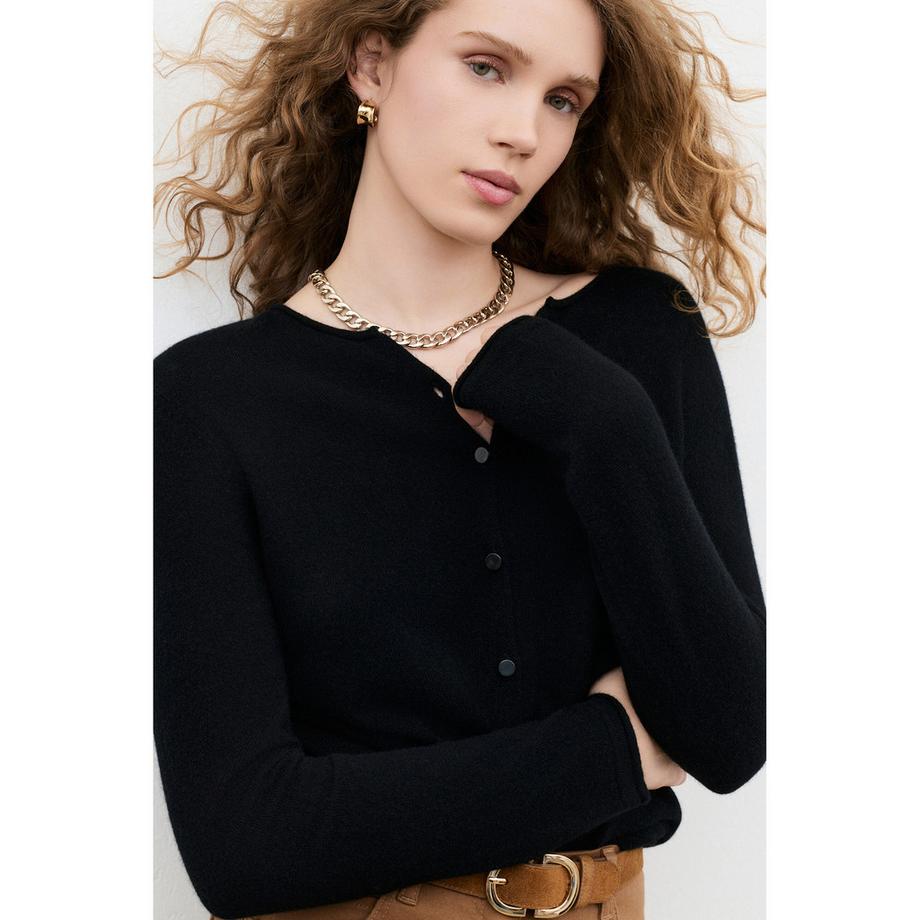 Caroll Pullover a Maniche Lunghe con Chiusura a Bottoni  