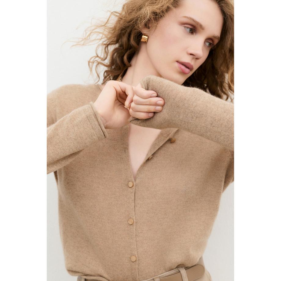 Caroll Pullover a Maniche Lunghe con Chiusura a Bottoni  