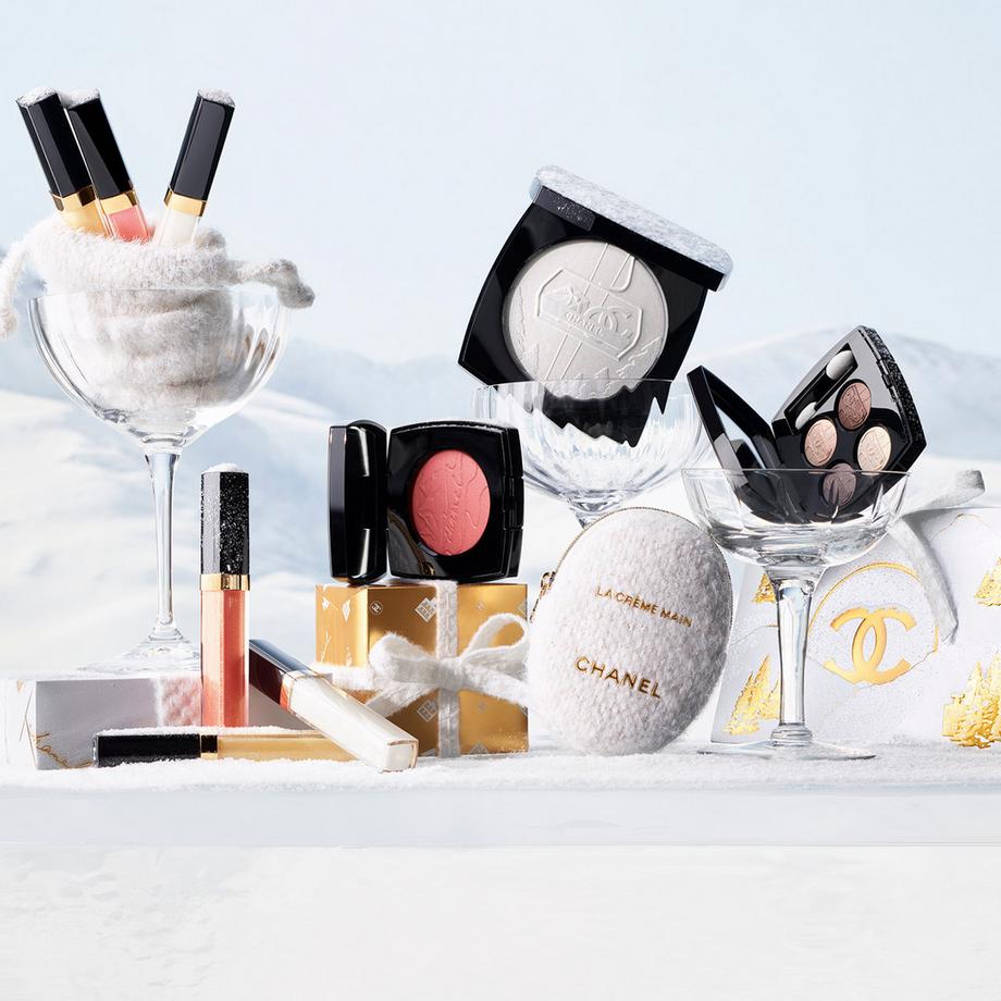 CHANEL ROUGE COCO HYDRA GLOSS ⁠ DER HOCHGLÄNZENDE GLOSS MIT FEUCHTIGKEITSSPENDENDER UND GLÄTTENDER WIRKUNG 