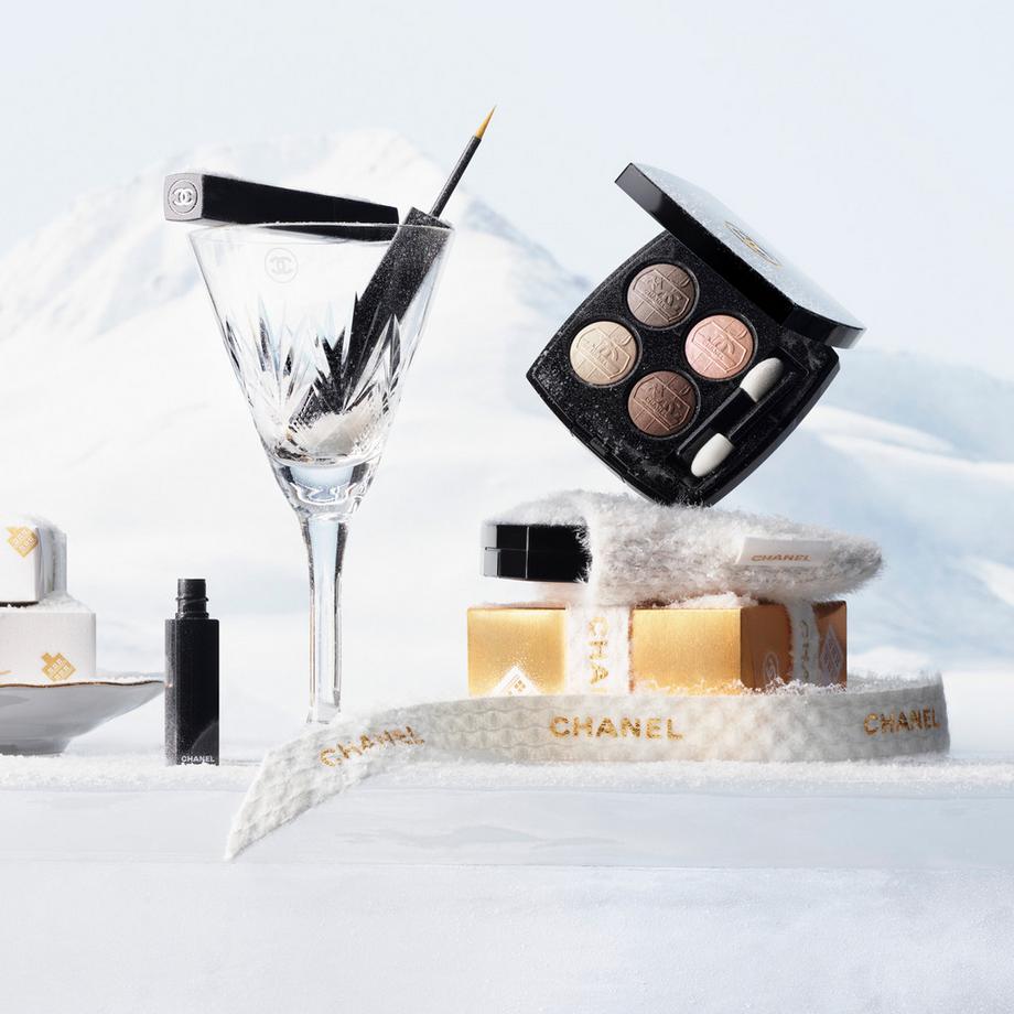 CHANEL LE LINER DE CHANEL ⁠ EIN FLUID-EYELINER FÜR HÖCHSTE PRÄZISION UND LANGEN HALT, FEUCHTIGKEITSBESTÄNDIG 