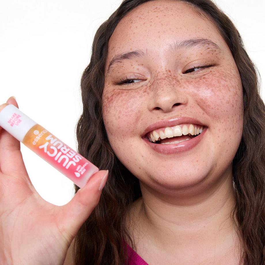 essence  JUICY SERUM trattamento labbra idratante 