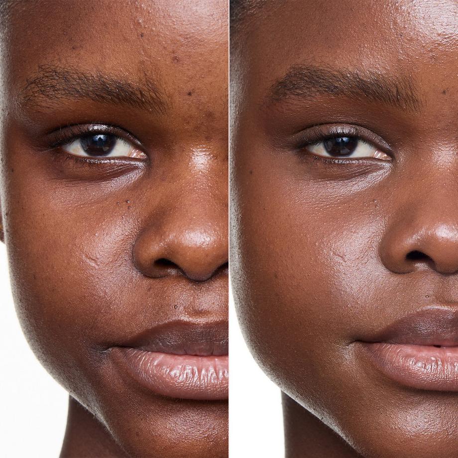 essence  milky GLAZED LIQUID PRIMER 