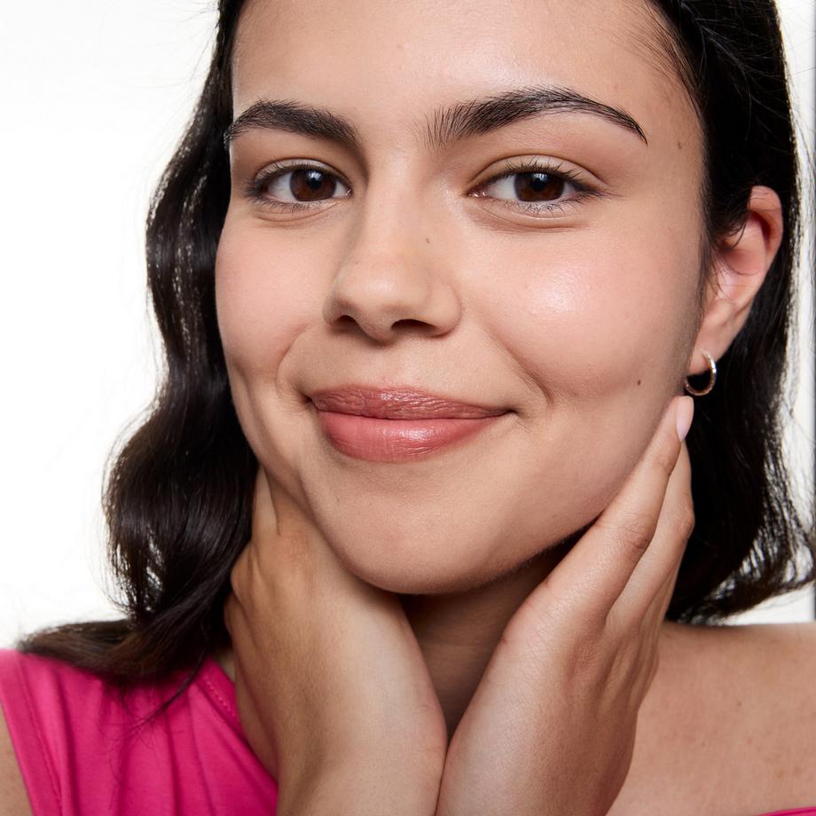 essence  BLUR soufflé balsamo labbra sheer nude 