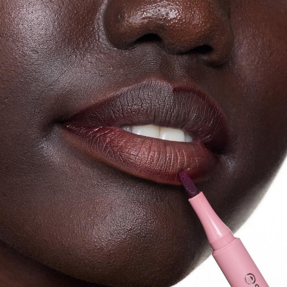 essence  line & STAIN! TATTOO LIP LINER 