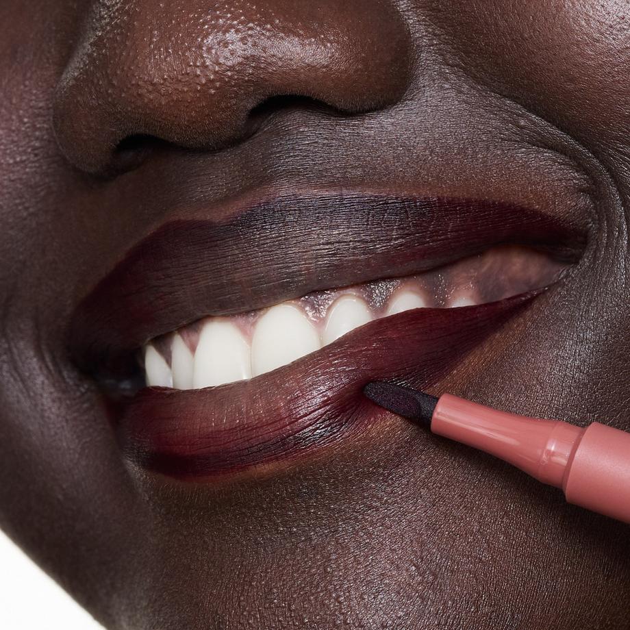 essence  line & STAIN! TATTOO LIP LINER 