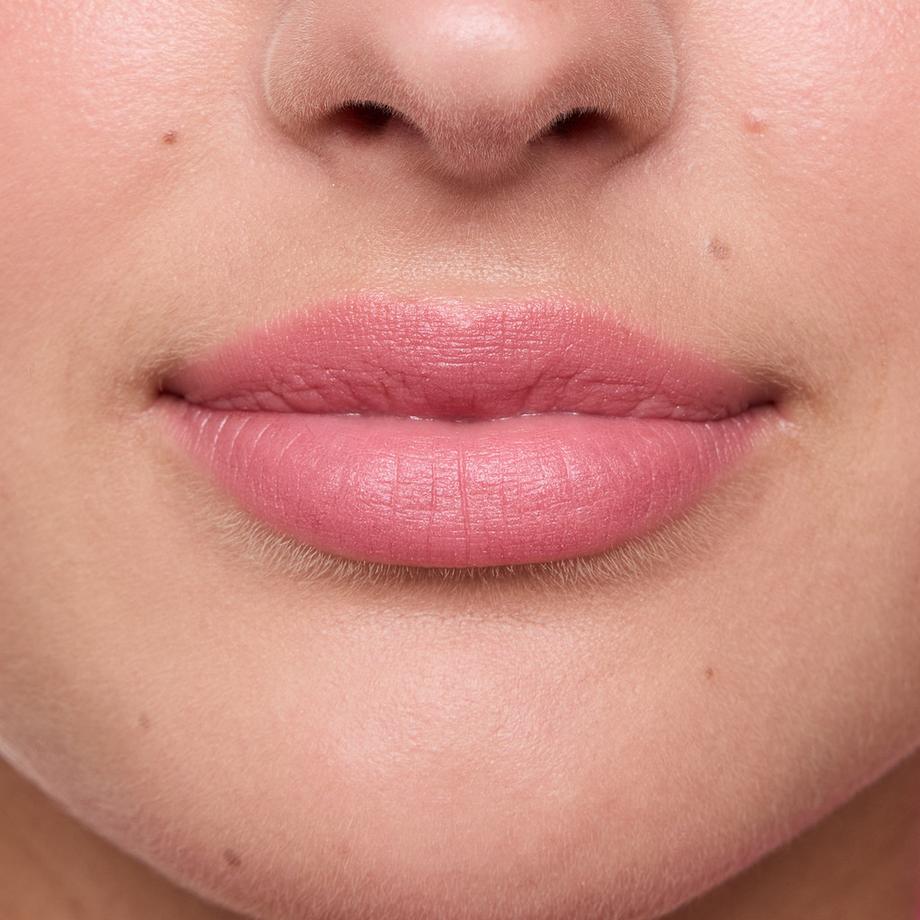 essence  JUICY MATTE lip mousse rouge à lèvres mousse 