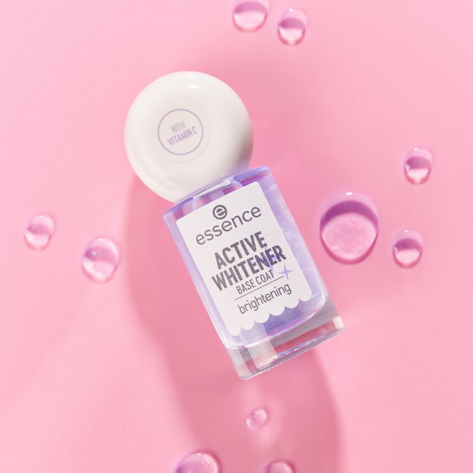 essence  ACTIVE WHITENER BASE COAT blanchisseur d’ongles 